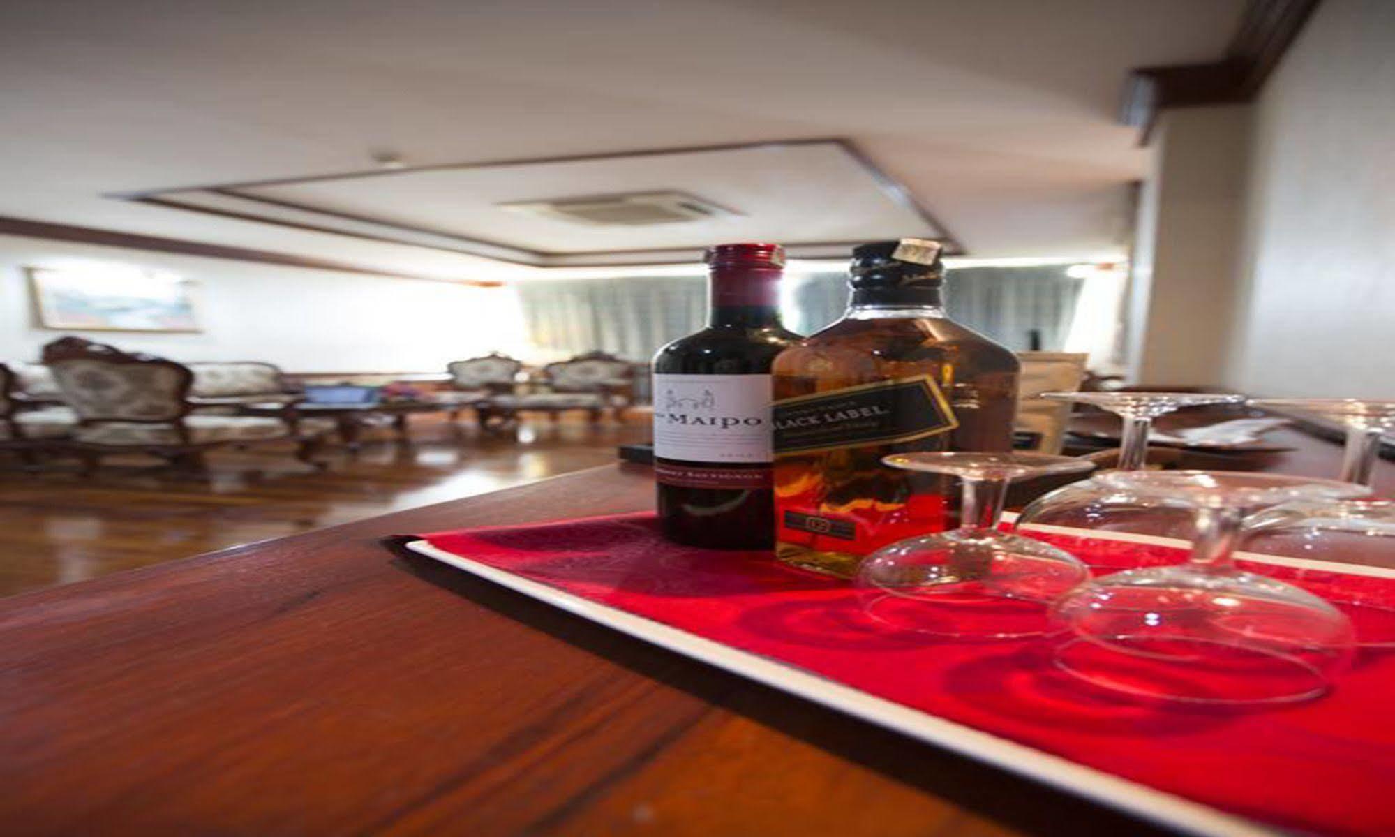 Angkham Hotel Wientian Zewnętrze zdjęcie
